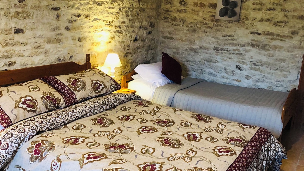 Photo of Bedroom in Migron