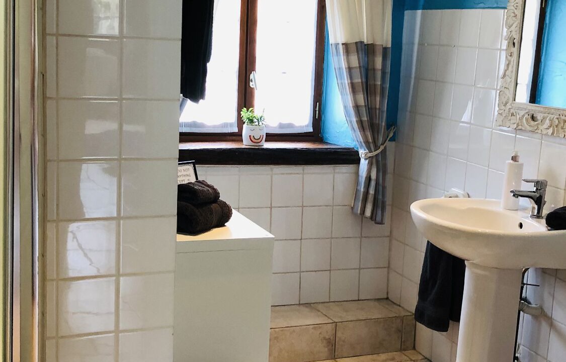 Photo of Bedroom in Migron