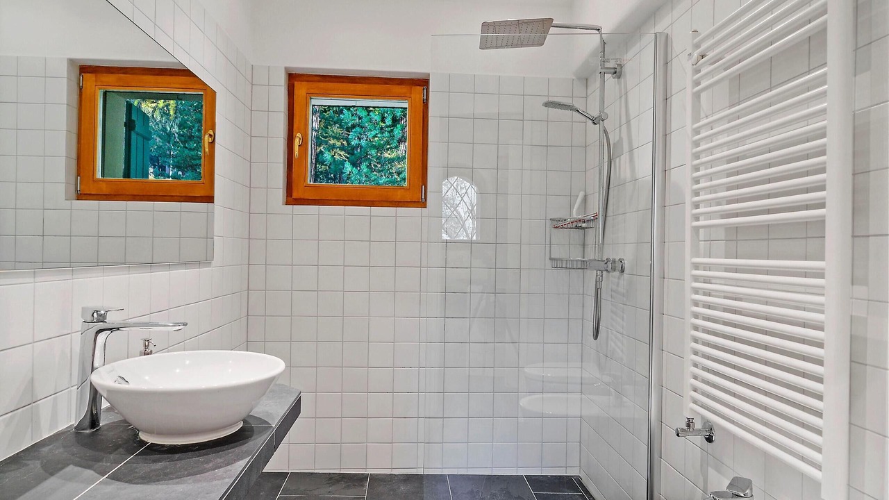 Photo of Bathroom in Surlej