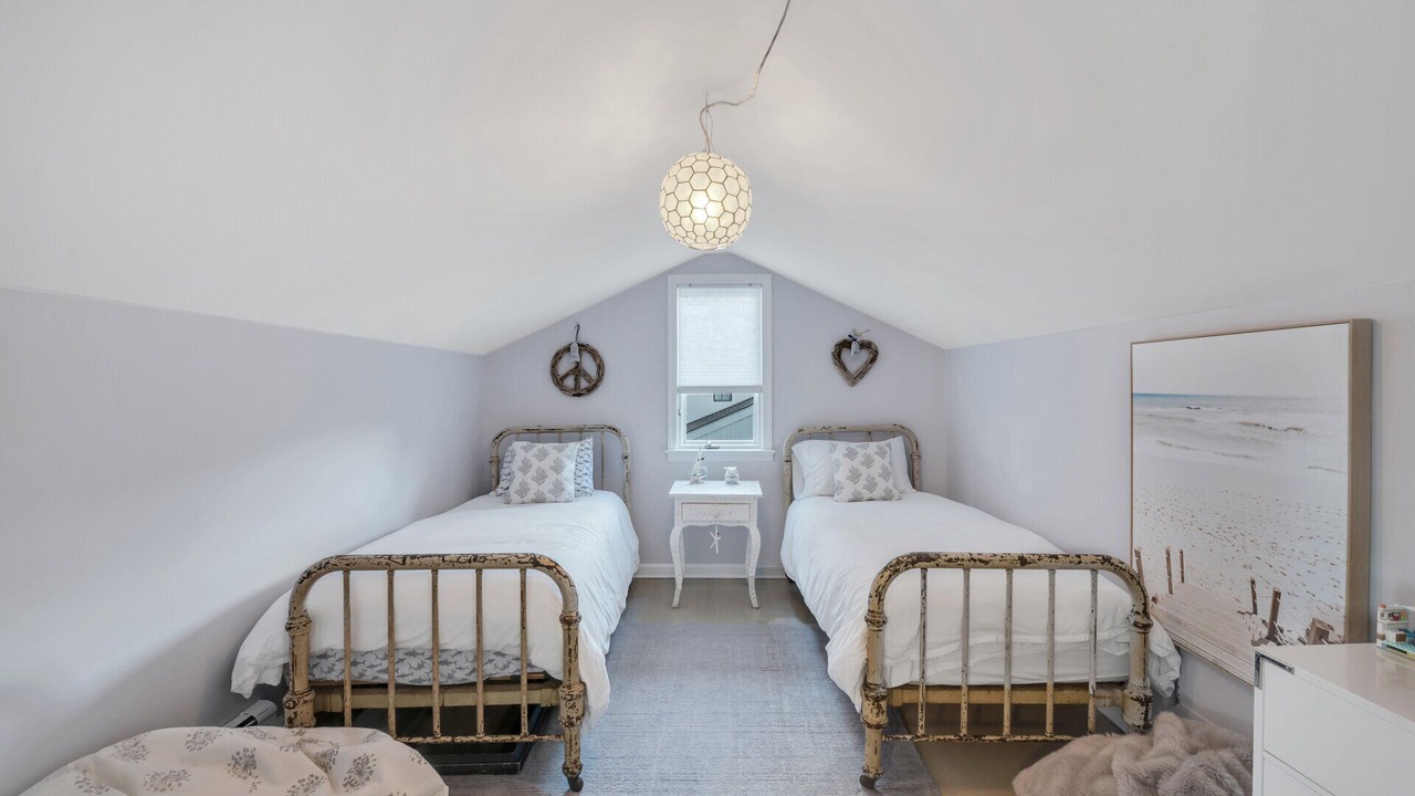 Photo of Bedroom in Southold