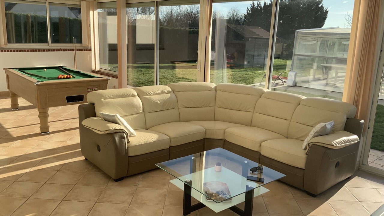 Photo of Livingroom in Maslives