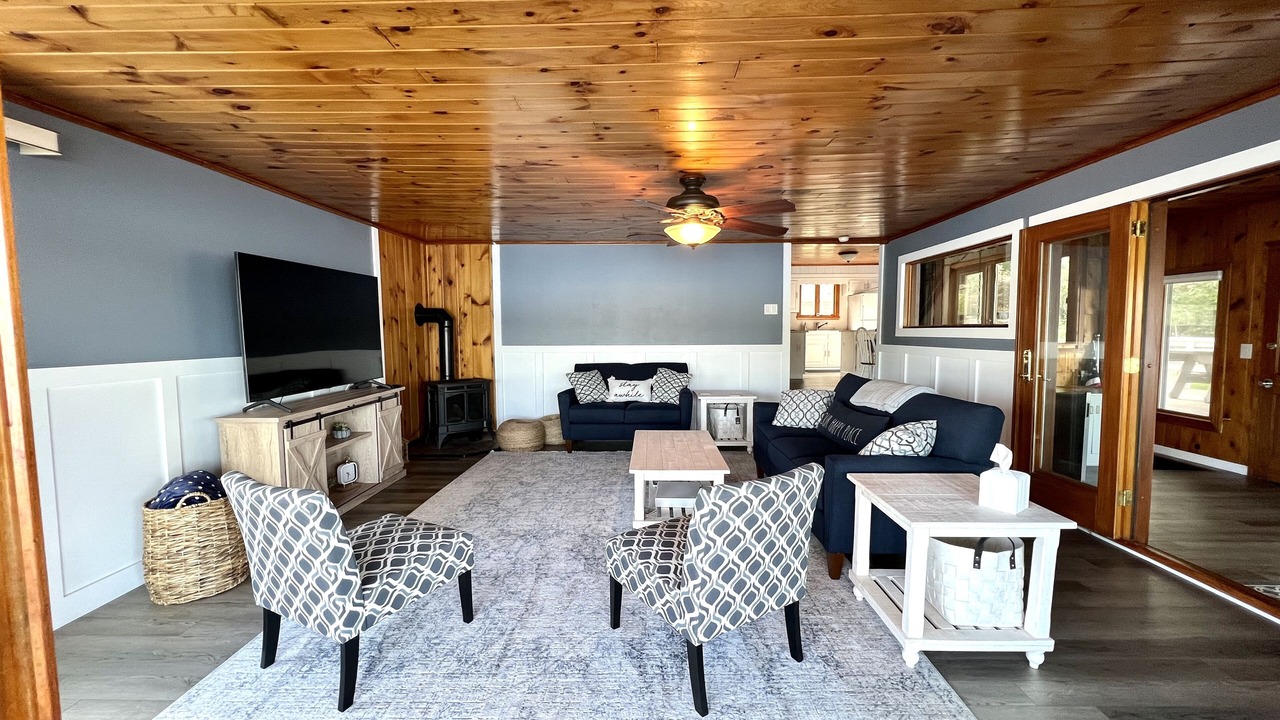 Photo of Bedroom in Conesus
