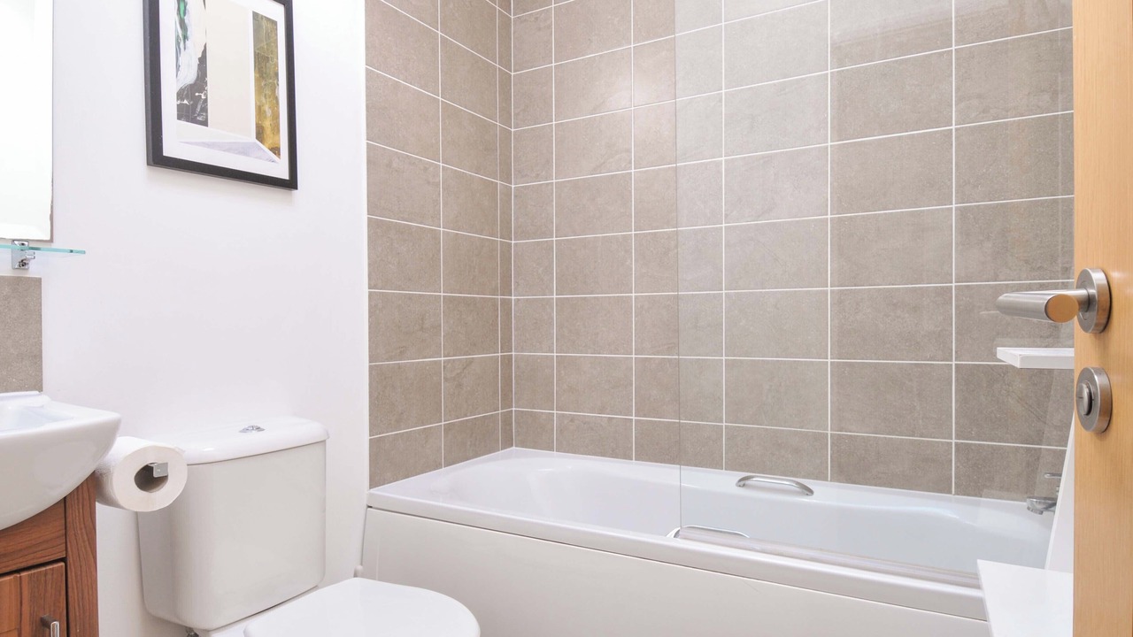 Photo of Bathroom in Dobwalls