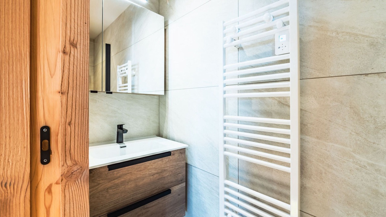 Photo of Bathroom in Les Almes