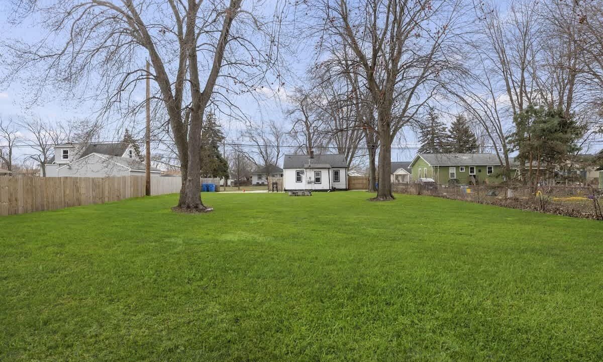 Photo of Others in Warren