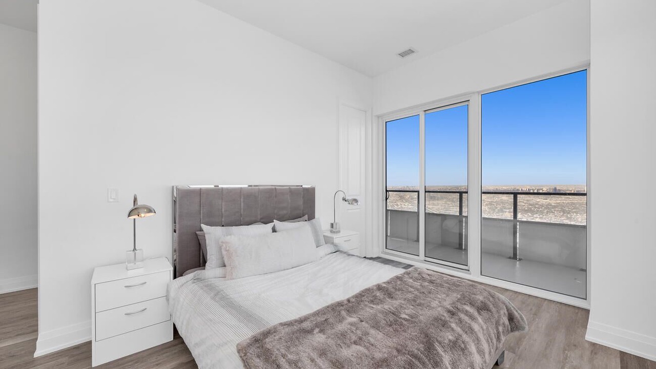 Photo of Bedroom in Humber Bay