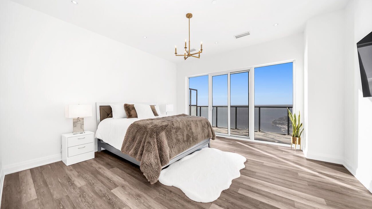 Photo of Bedroom in Humber Bay