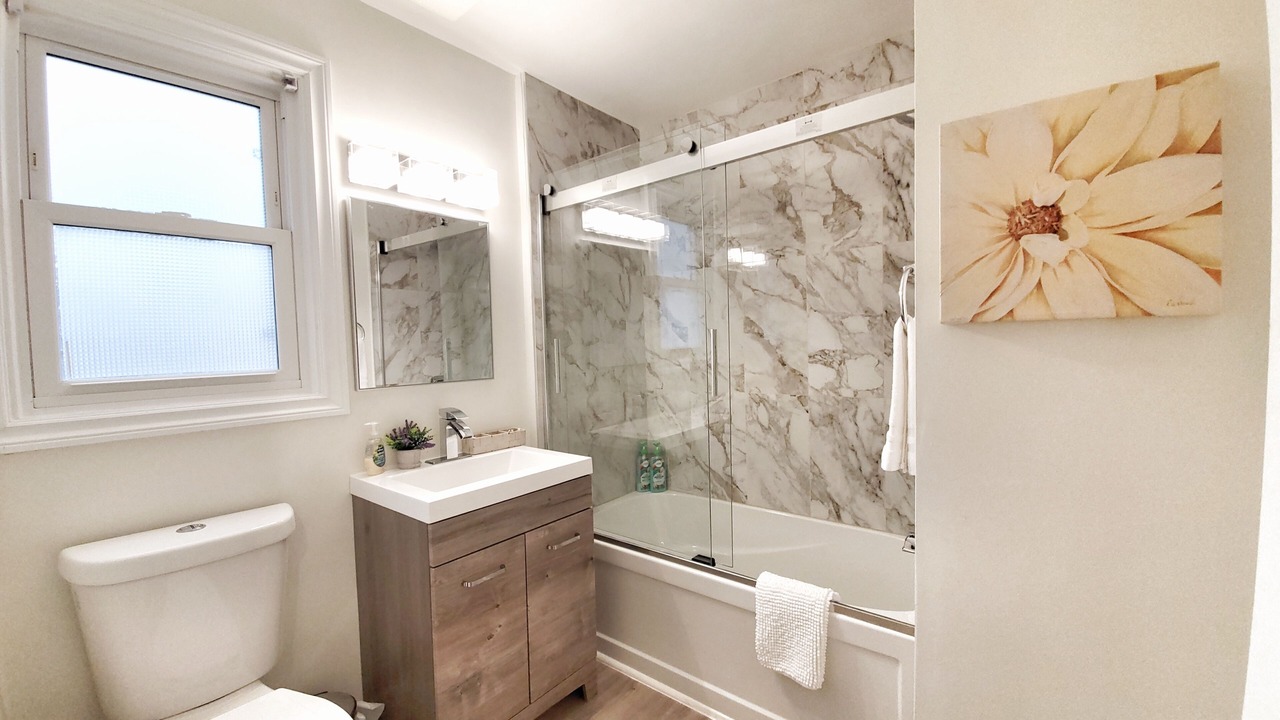 Photo of Bathroom in Fallsview