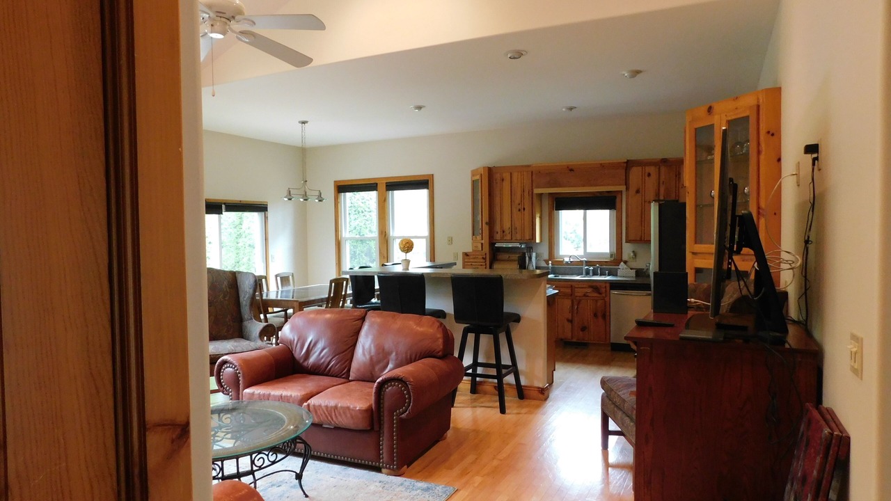Photo of Livingroom in Birch Run Township