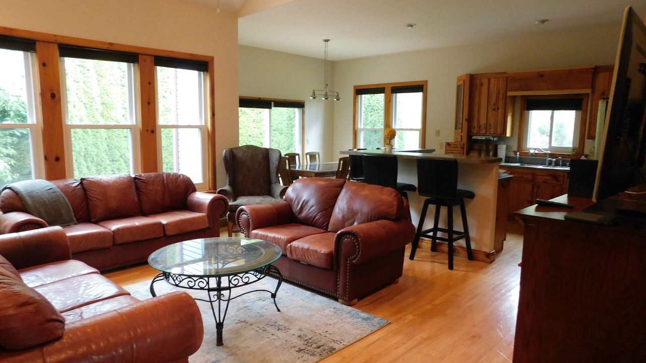 Photo of Livingroom in Birch Run Township