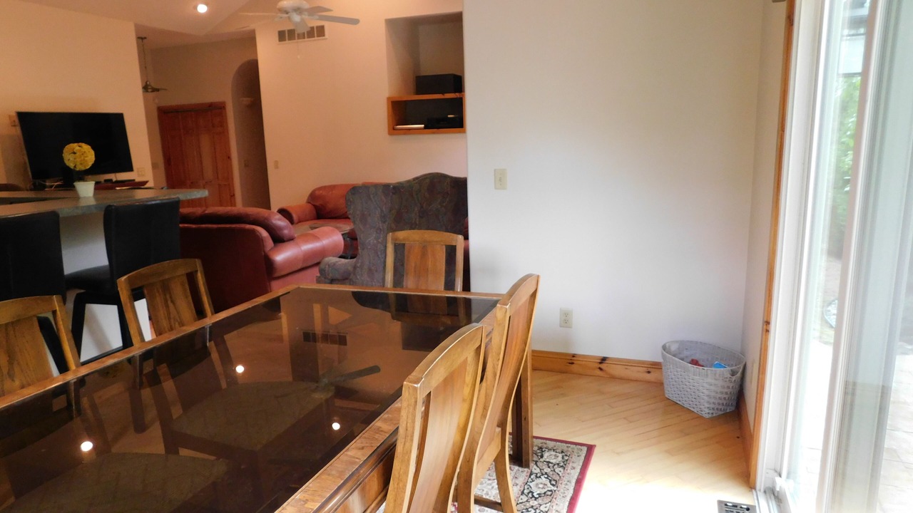 Photo of Livingroom in Birch Run Township