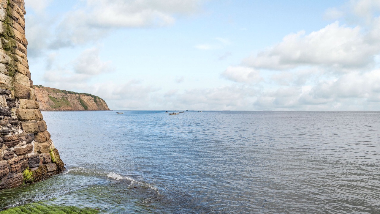 Photo of Others in Robin Hood's Bay
