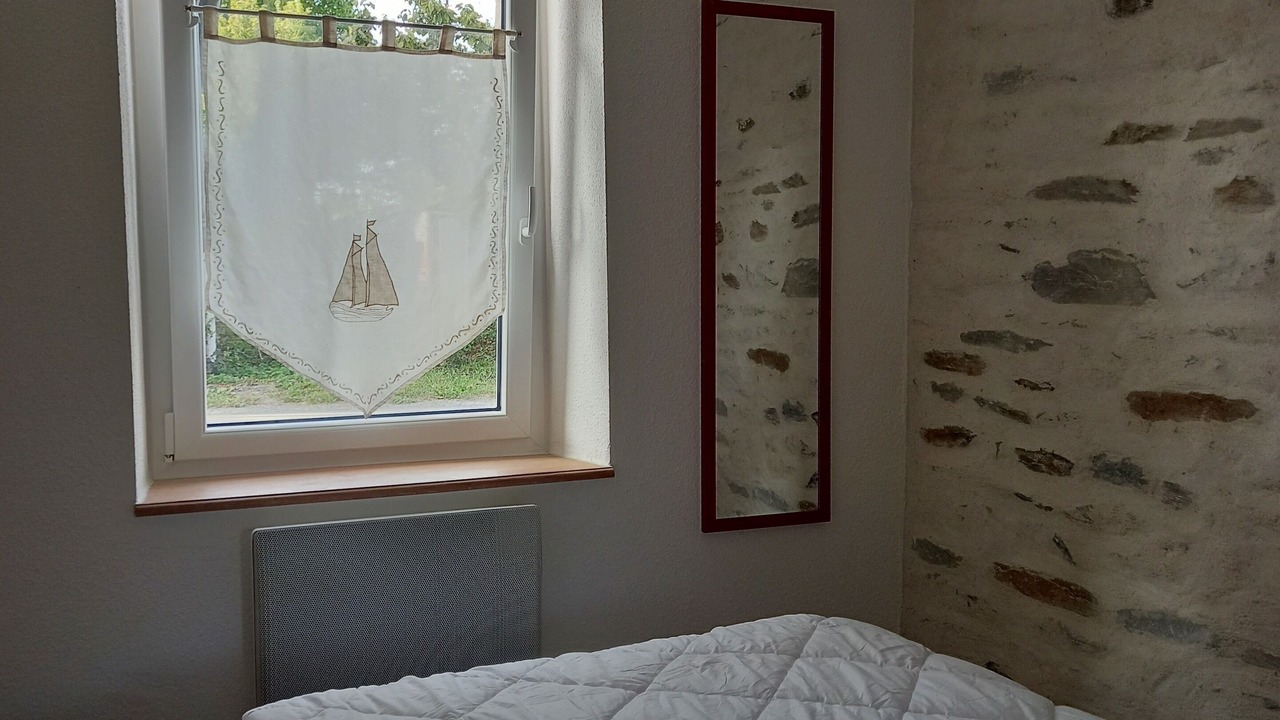 Photo of Bedroom in (le) Mesnil Hue