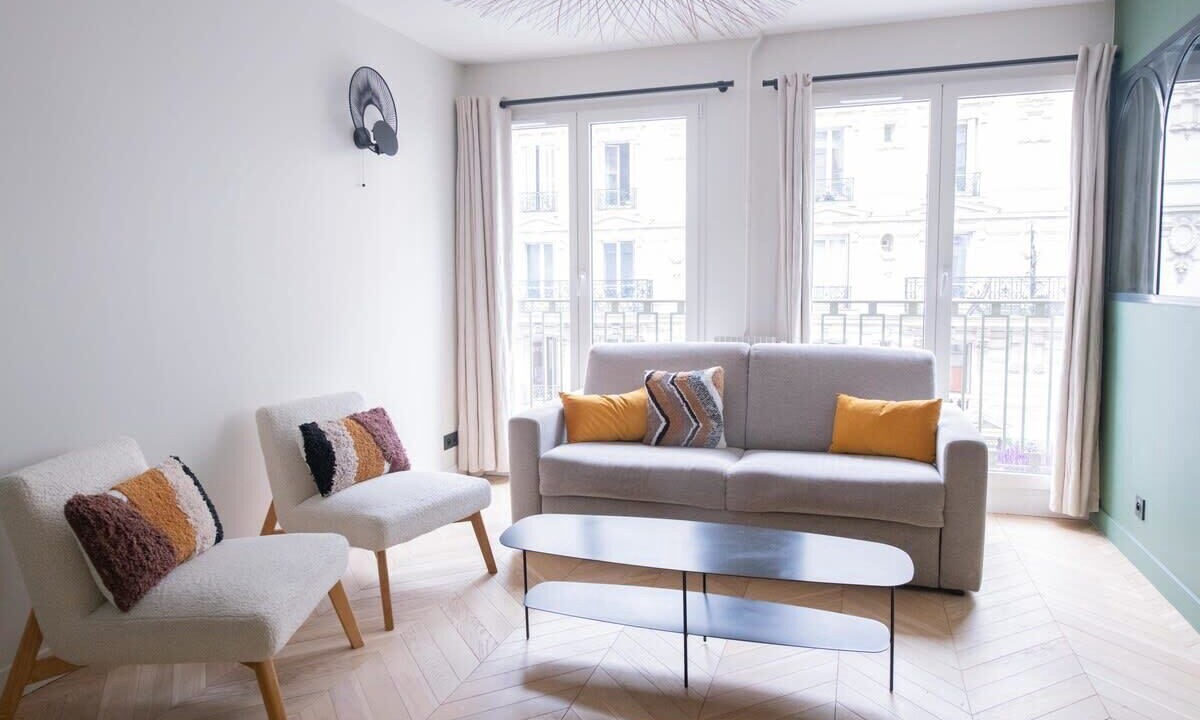 Photo of Livingroom in Quartier de l'Ecole-Militaire