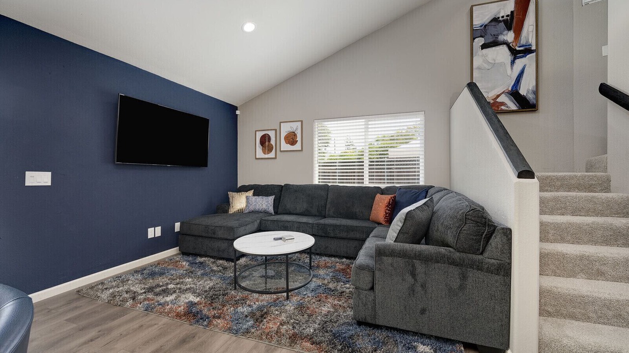 Photo of Livingroom in Southeastern Sacramento