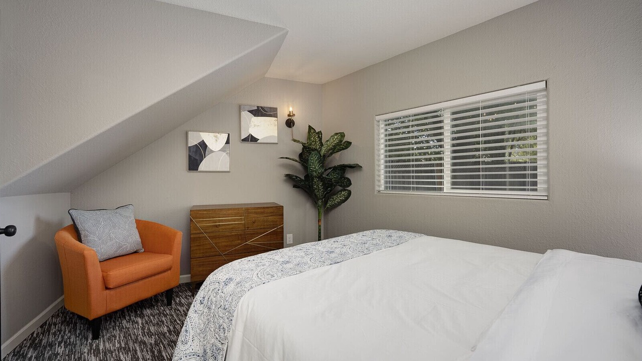 Photo of Bedroom in Southeastern Sacramento