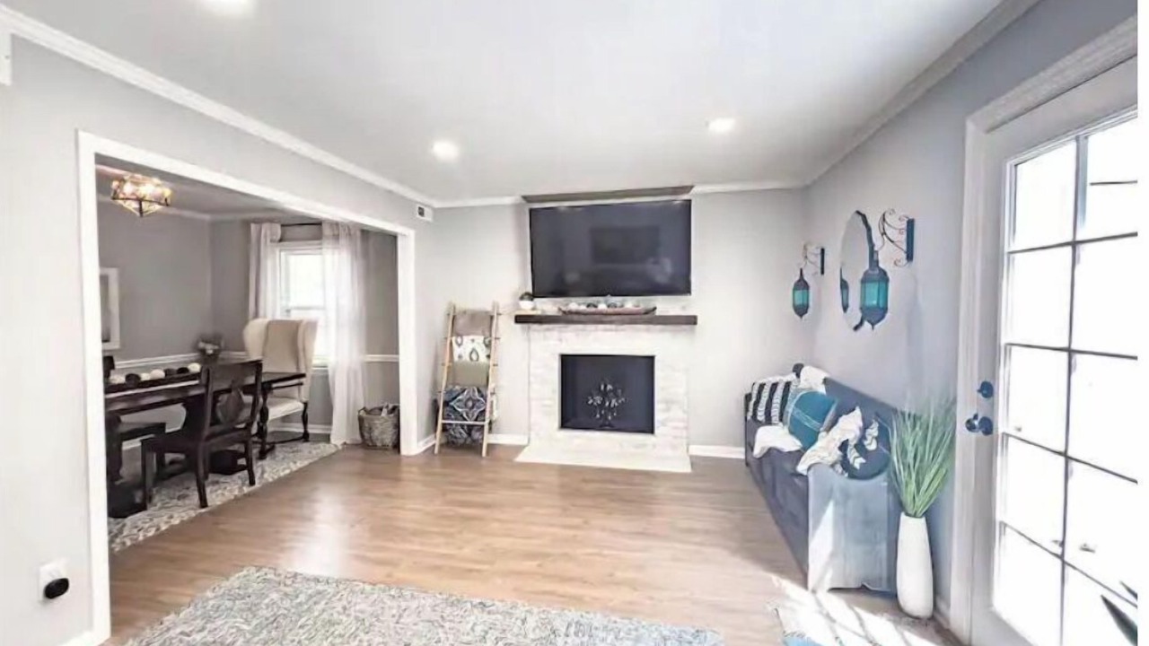 Photo of Livingroom in Greensboro