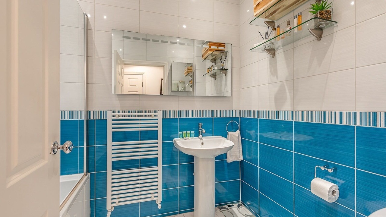 Photo of Bathroom in Balham