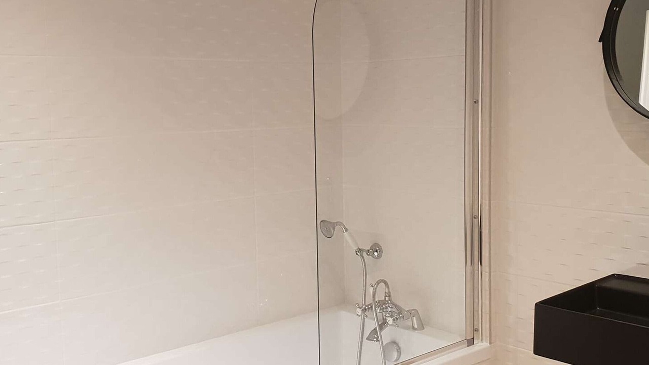 Photo of Bathroom in Cauterets