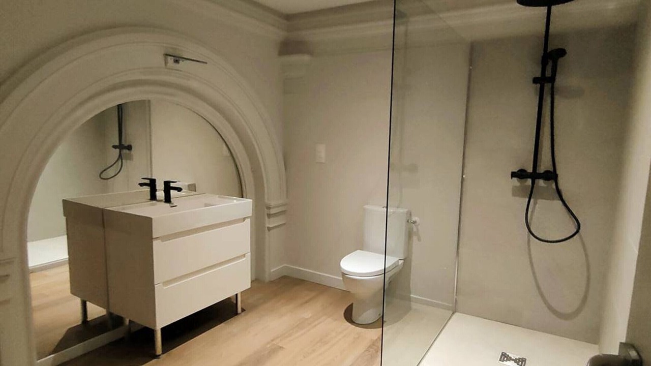Photo of Bathroom in Cauterets