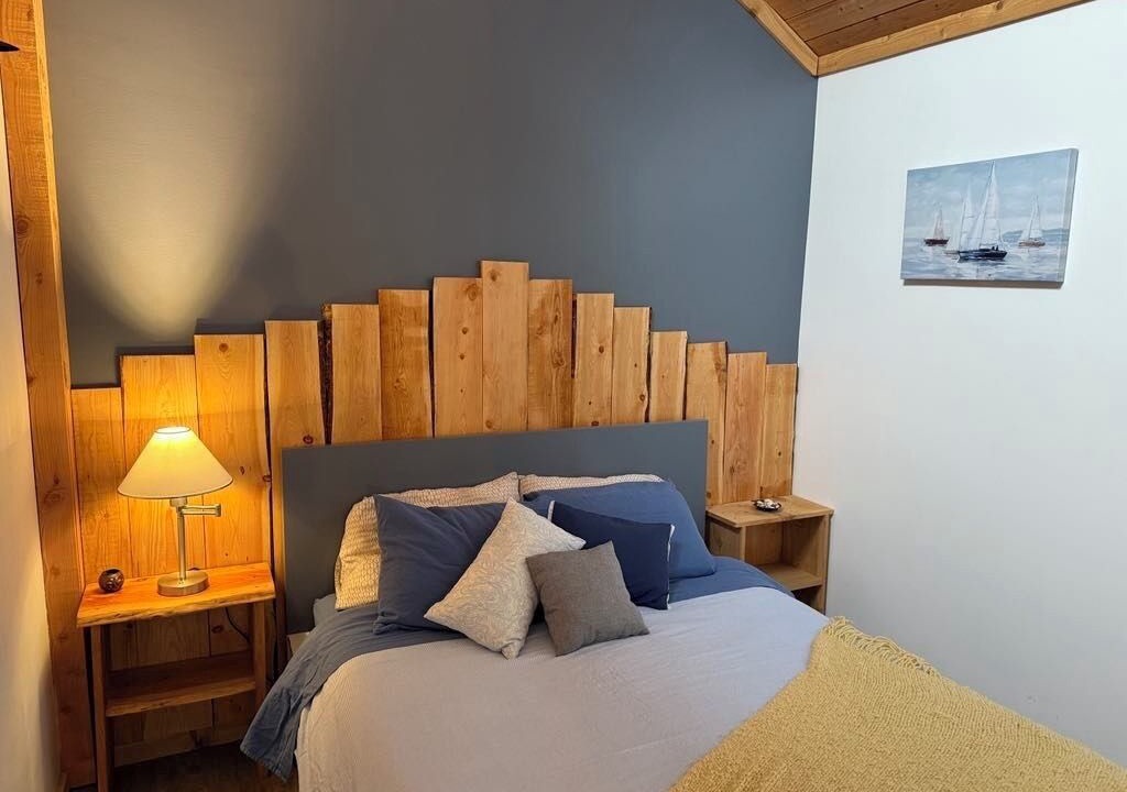 Photo of Bedroom in Central Kootenay
