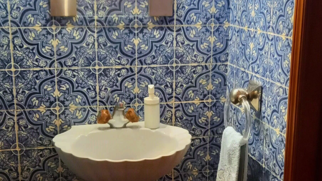 Photo of Bathroom in Ilhavo