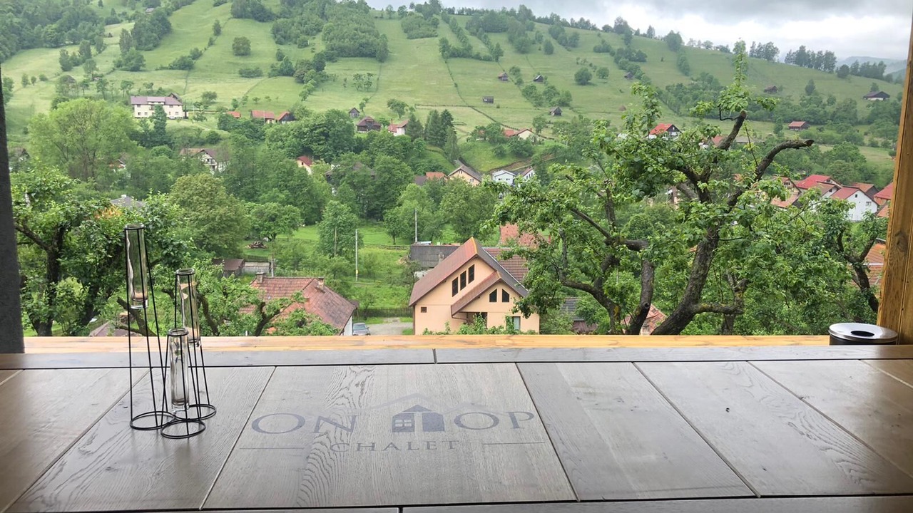 Photo of Outdoor in Bran