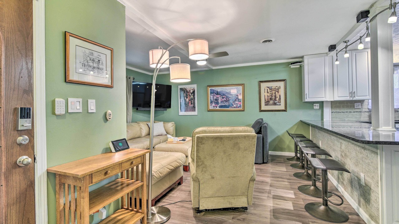 Photo of Livingroom in Taylor