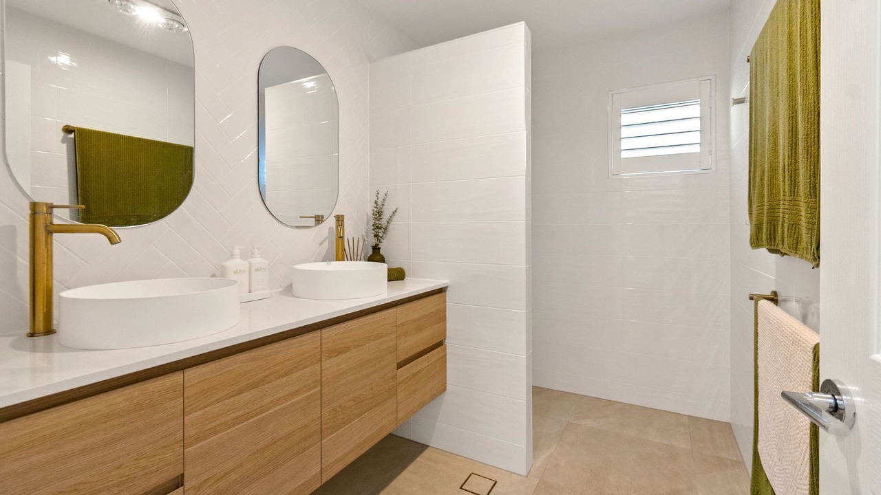 Photo of Bathroom in Alexandra Headland