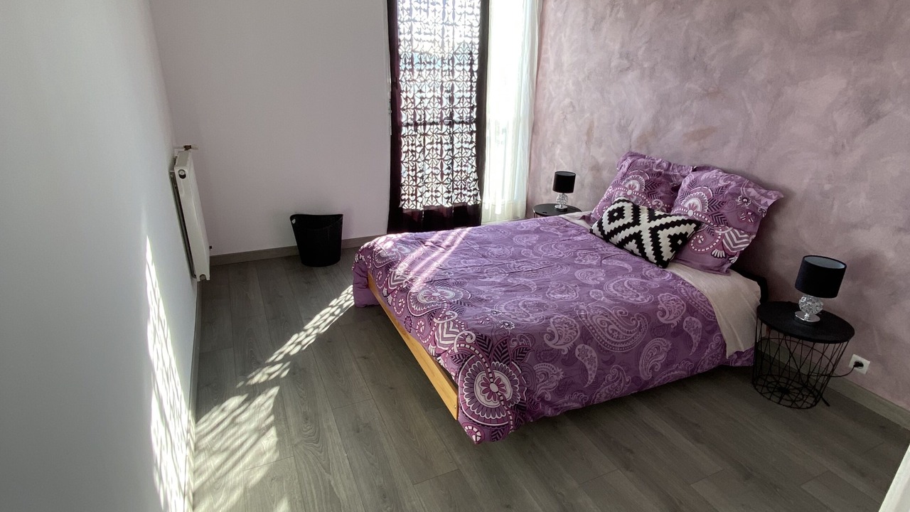 Photo of Bedroom in La Chapelle-Saint-Mesmin