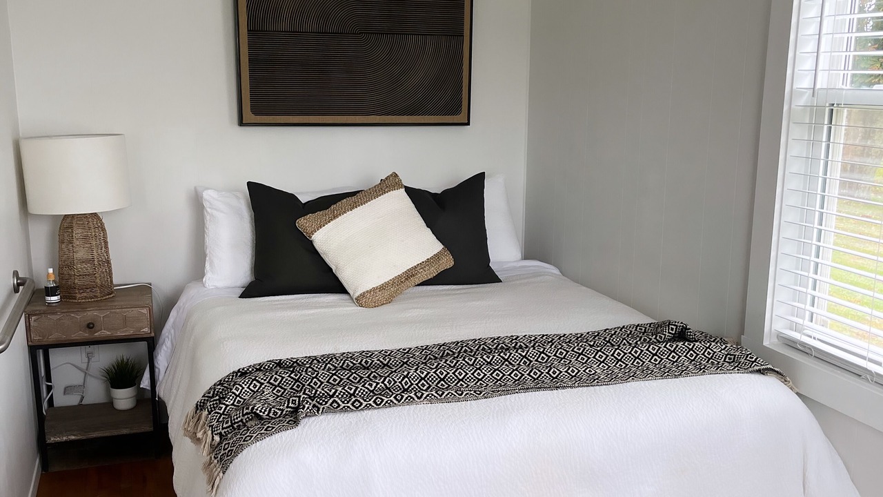 Photo of Bedroom in West Hants