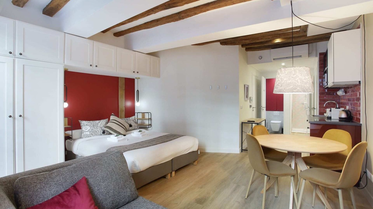 Photo of Bedroom in Quartier du Faubourg-Montmartre