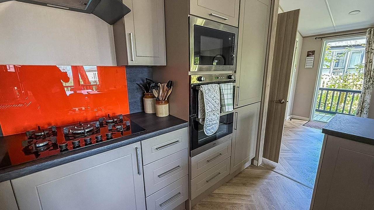 Photo of Kitchen in Corton