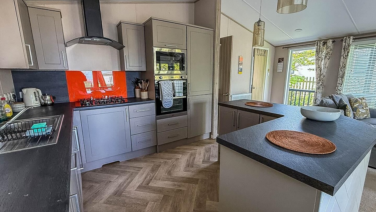 Photo of Kitchen in Corton