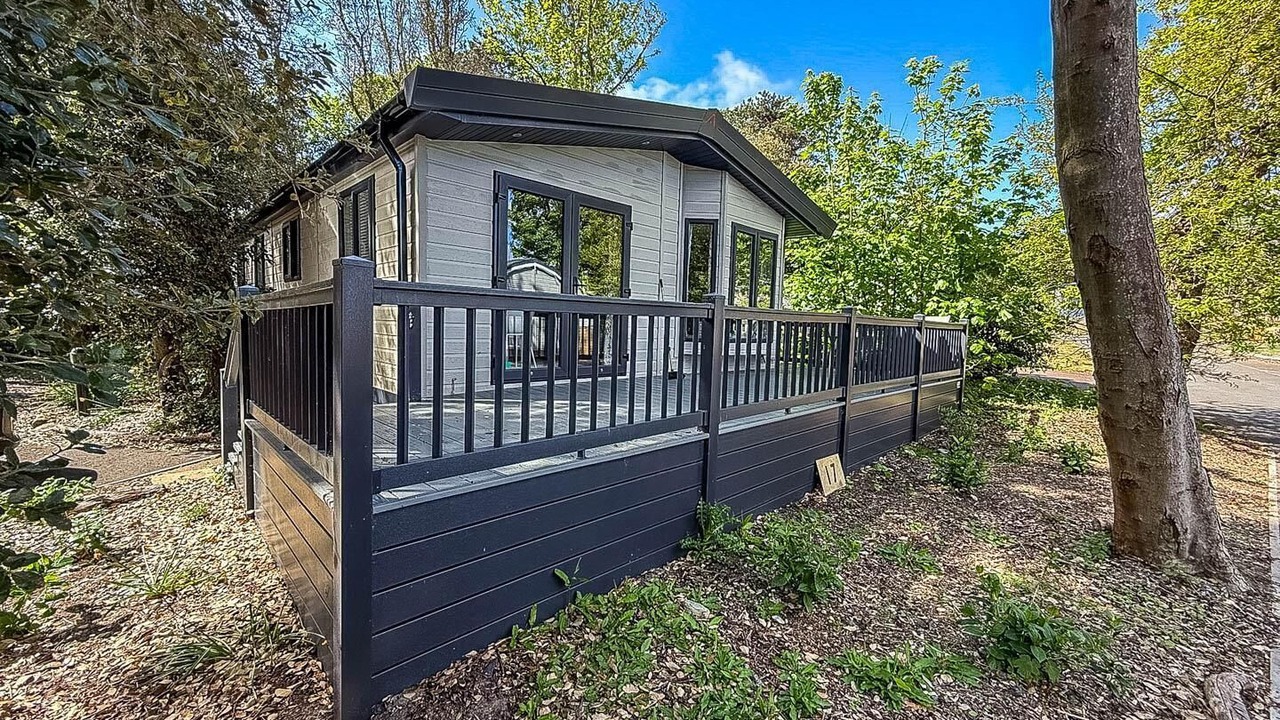 Photo of Outdoor in Corton
