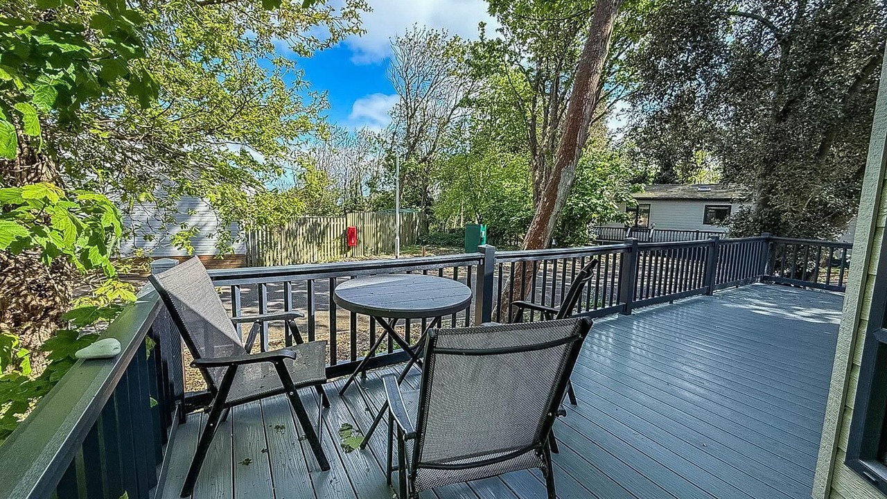Photo of Outdoor in Corton