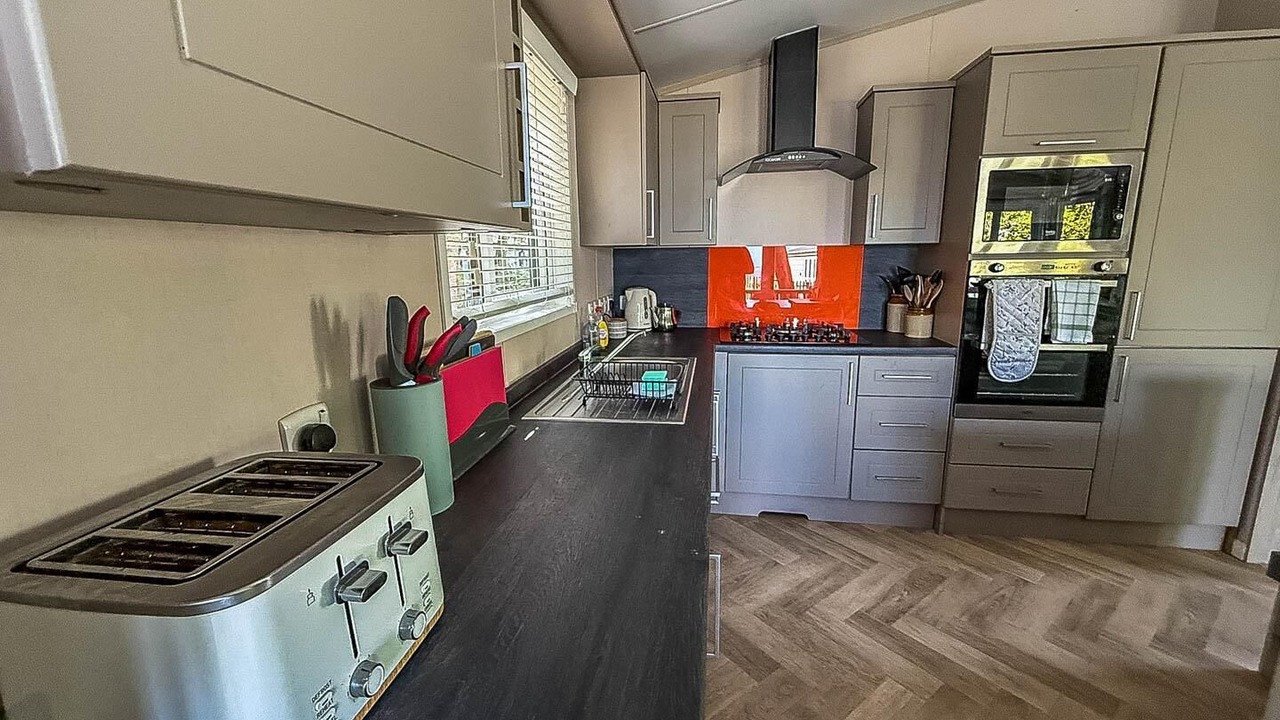 Photo of Kitchen in Corton