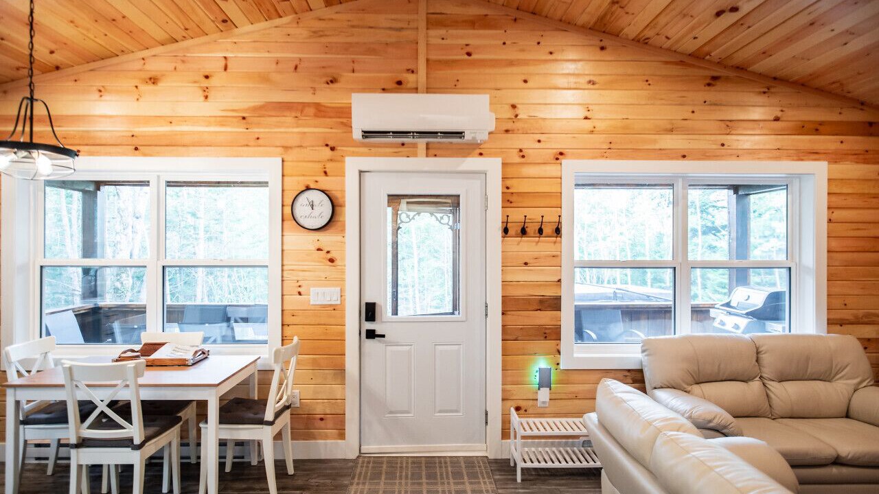 Photo of Livingroom in Smiths Corner