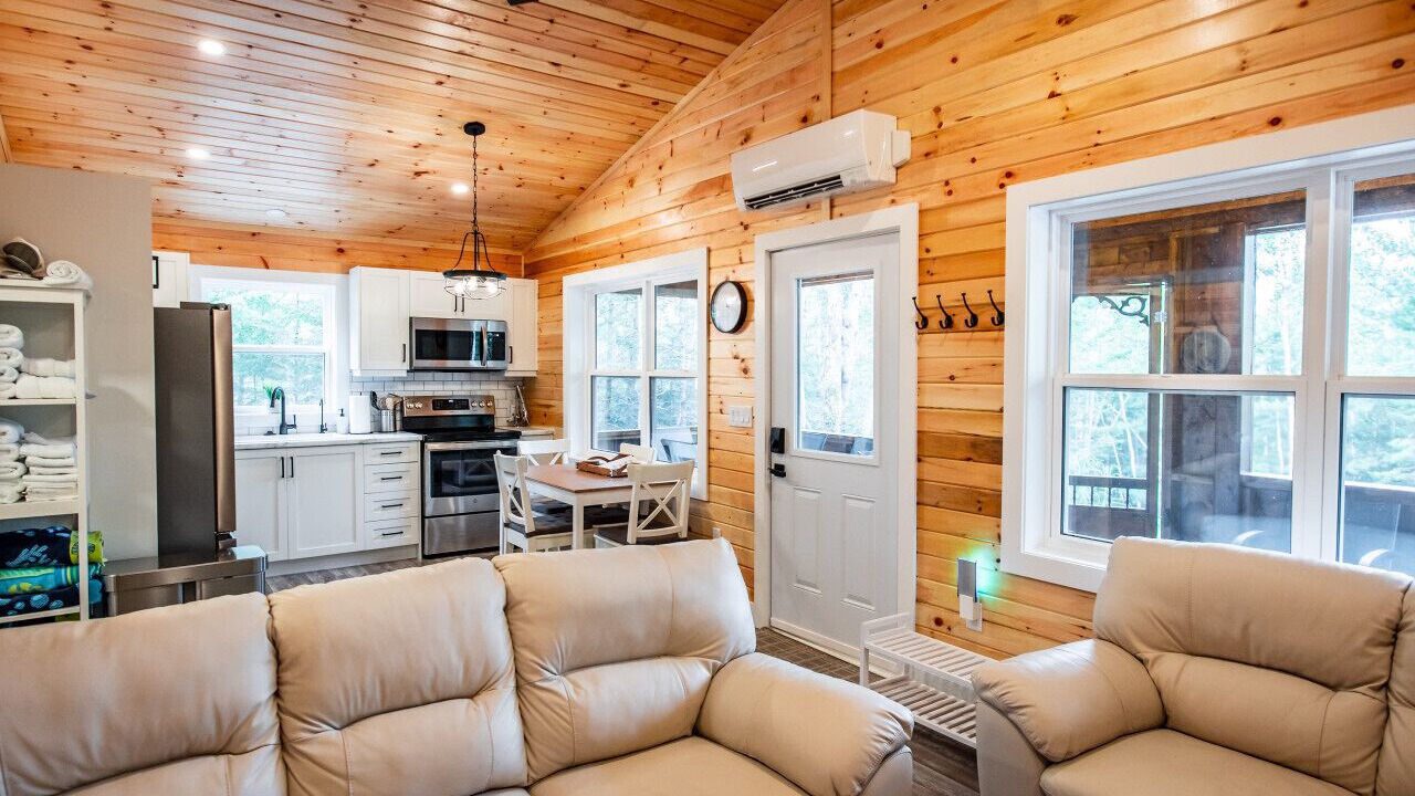 Photo of Livingroom in Smiths Corner