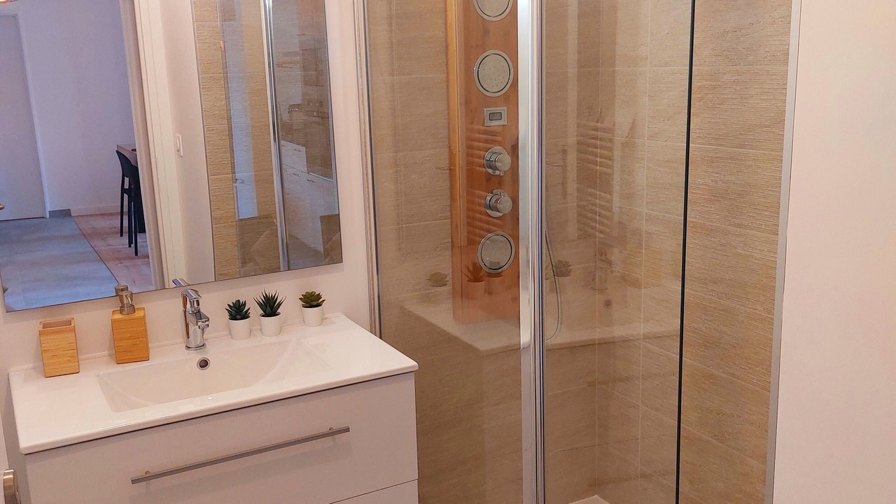 Photo of Bathroom in Odos