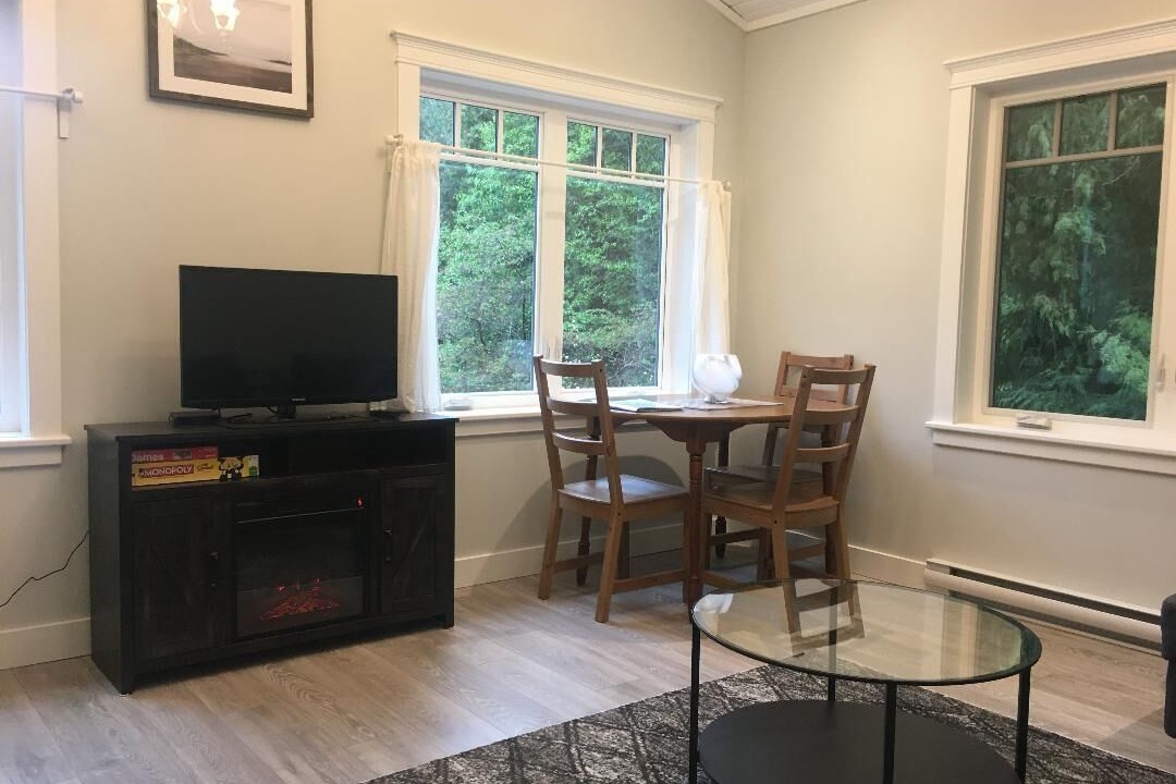 Photo of Livingroom in Bowen Island