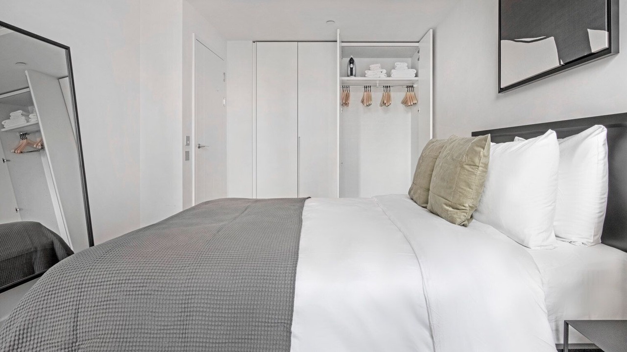 Photo of Bedroom in South Bank