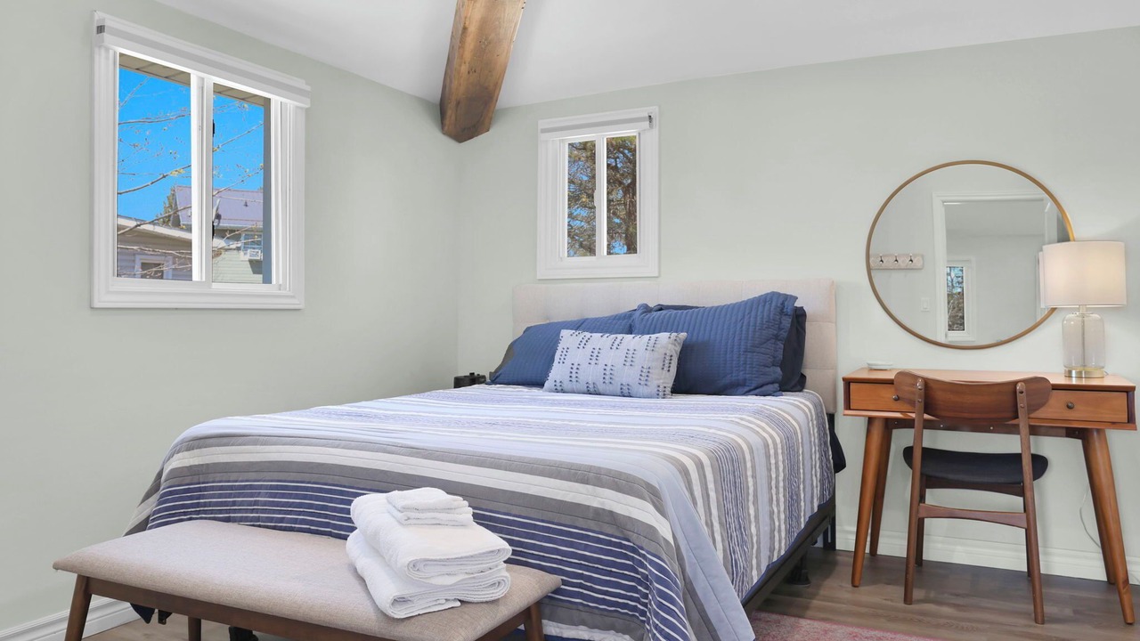 Photo of Bedroom in Long Point