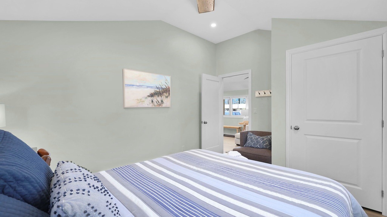 Photo of Bedroom in Long Point