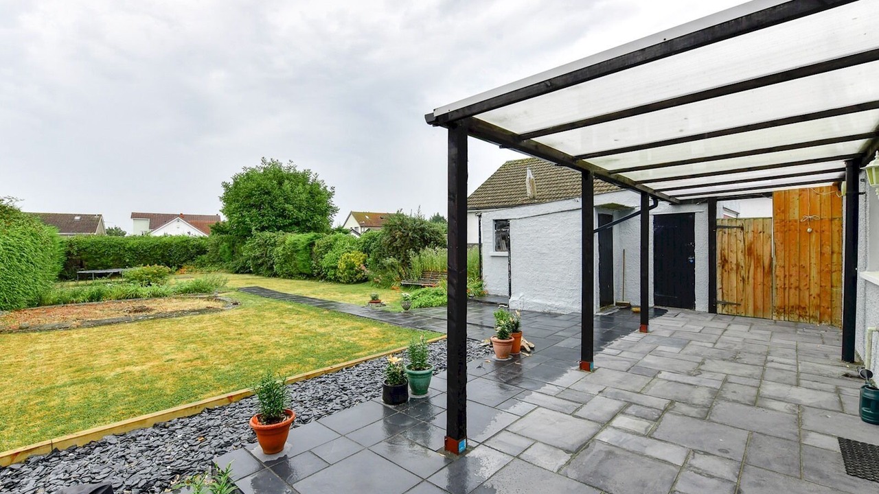 Photo of Outdoor in Barry