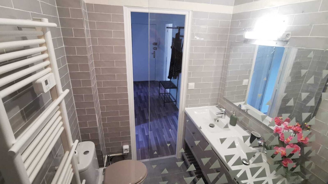 Photo of Bathroom in Etampes