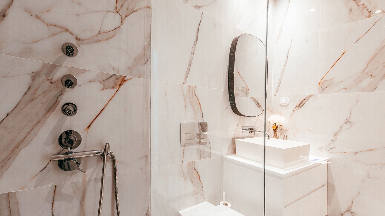 Photo of Bathroom in Alges