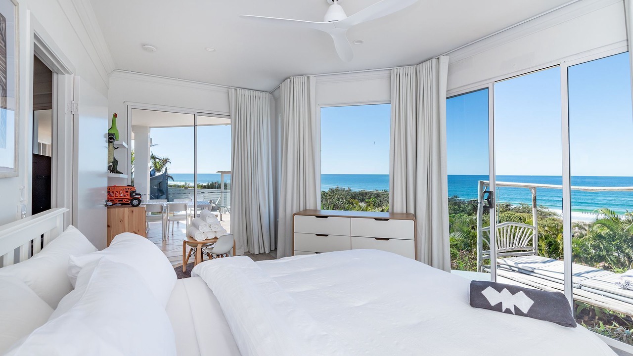Photo of Bedroom in Castaways Beach