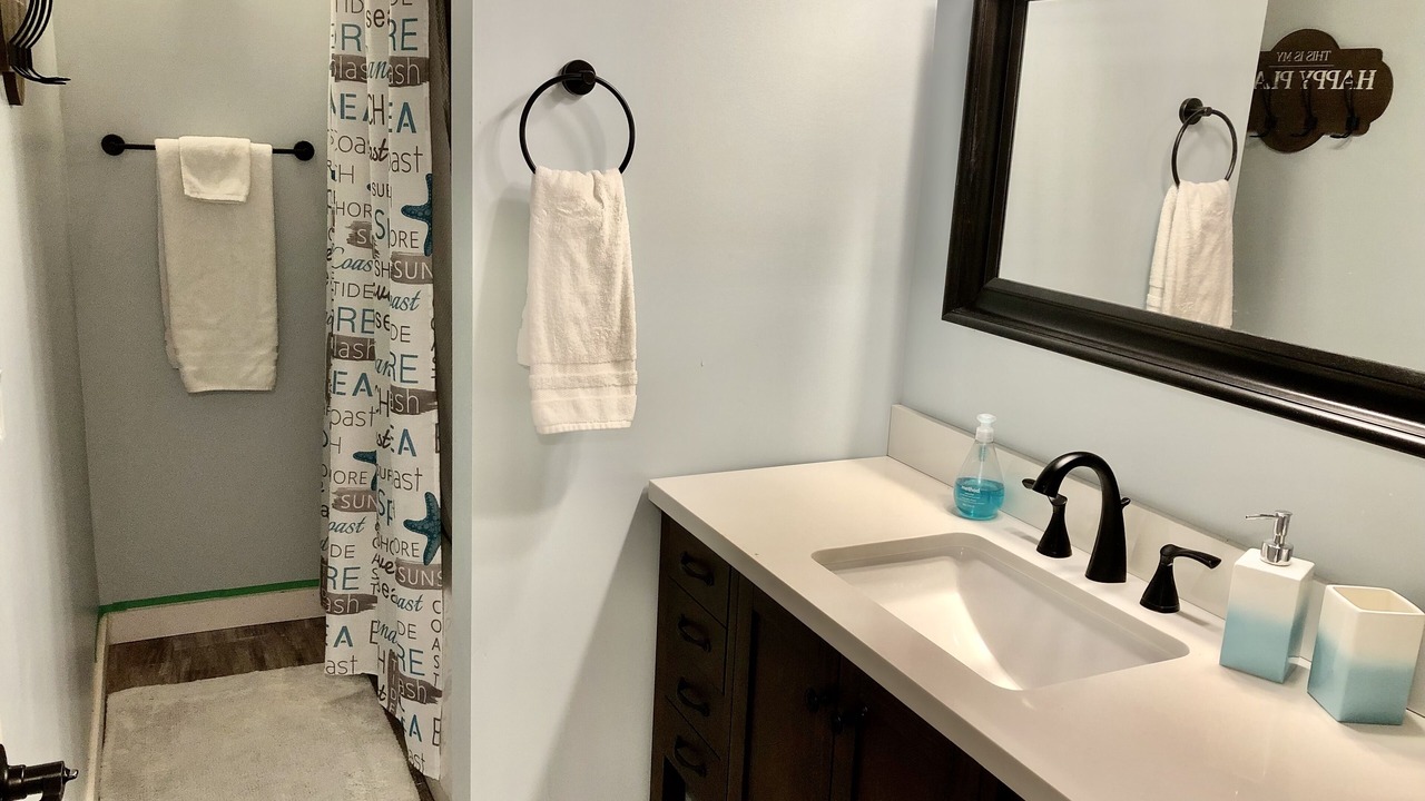 Photo of Bathroom in Point Roberts