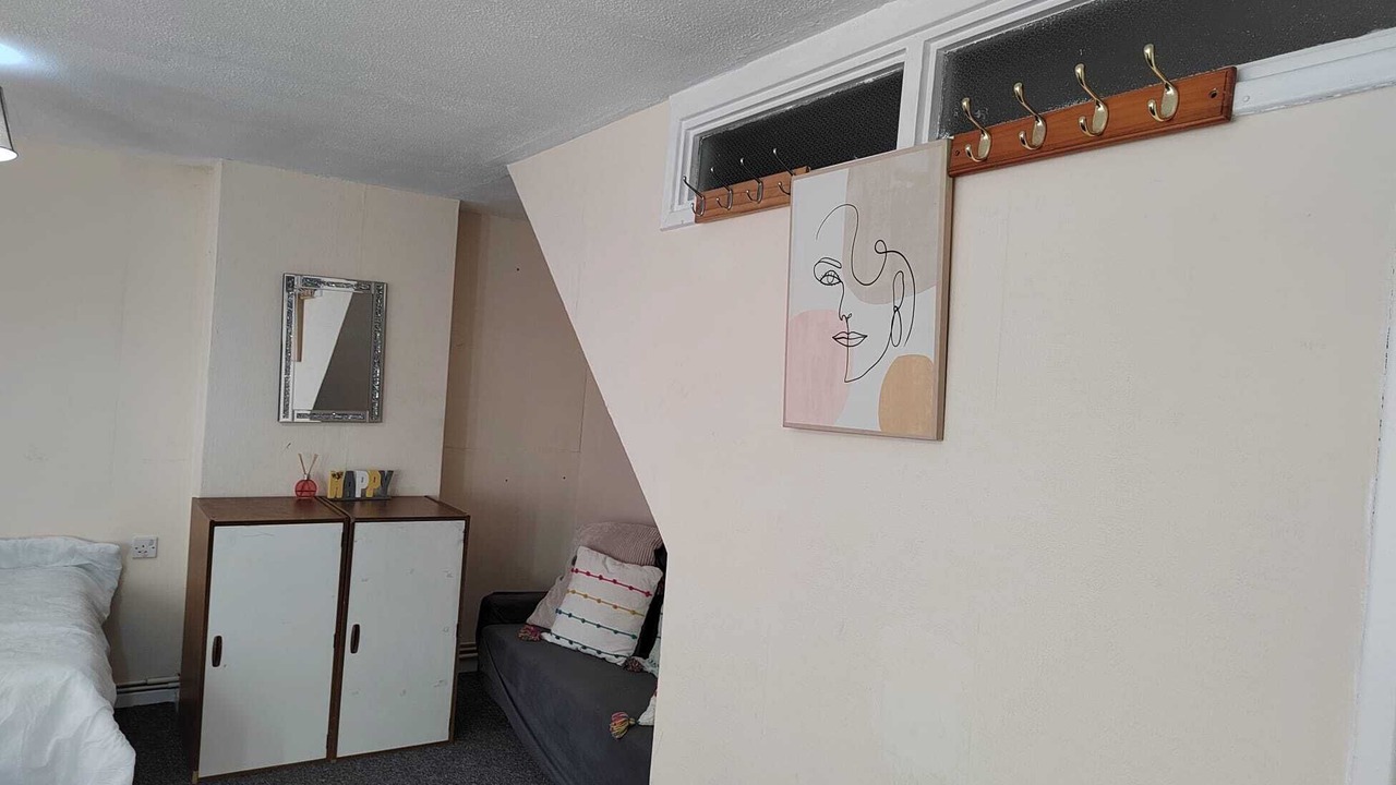 Photo of Bedroom in Southall Green
